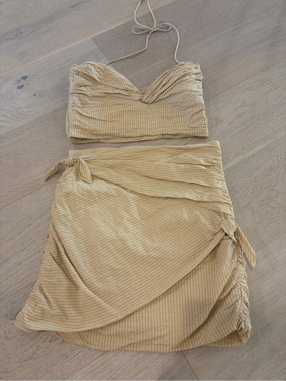 Women’s Ruched Wrap Mini Skirt set with halter top in striped Beige size small